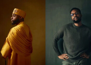 Hilarious Moment Davido Mistakes Official Photographer for Fan at Wedding