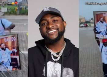 “Wizkid Cannot Relate”- Reactions As Nigerian Man Hawks Davido Portrait, Calls Him A Good Man
