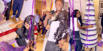 “This is Boyfriend of the year” a heartwarming moment Nigerian boy surprises his Girlfriend with Paranran, Money Bouquet, Truckload of Gifts including, Human Hair, Latest iPad designer Bags and N1.5Million instant cash transfer On her birthday