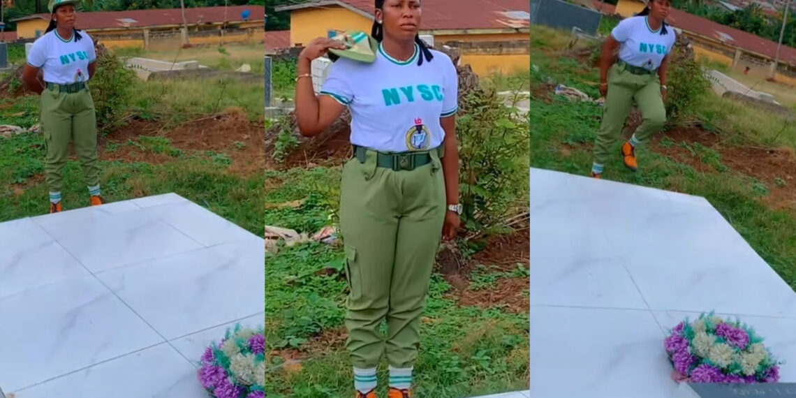 Nigerian Corps Members pays  Emotional Tribute to Late Mother After NYSC