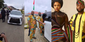Davido was spotted today in Osun state inside his Wedding Gift Car: this Sparks reaction