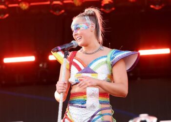 Jojo Siwa Reveals Plans Of Becoming A Mother Through Surrogacy