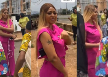 Some people will say she is doing content The moment Regina Daniels gave money to some women and they couldn’t stop thanking her.