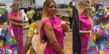 Some people will say she is doing content The moment Regina Daniels gave money to some women and they couldn’t stop thanking her.