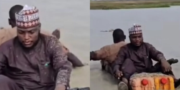 “Against All Odds: Borno Local Government Chairman Paddles Through Floodwaters in a Makeshift Canoe to Reach His People”