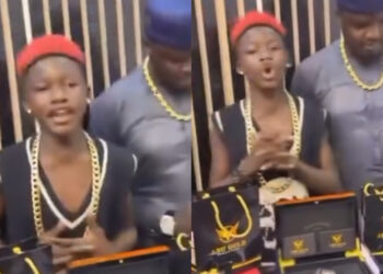 “Barber Chair’s Exciting Endorsement Deal with Abu Gold Unveiled—Watch Him Shine in New Promo!”