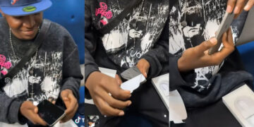 “Dem come dey hype am make he no feel say the phone no worth am”-Reactions trailing as Nigerian Man Gets New iPhone 16 Pro Max worth ₦2.5Million Naira