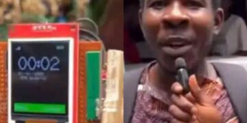 From Wood to Wireless: Nigerian Man Creates Functional Android Phone (Video)