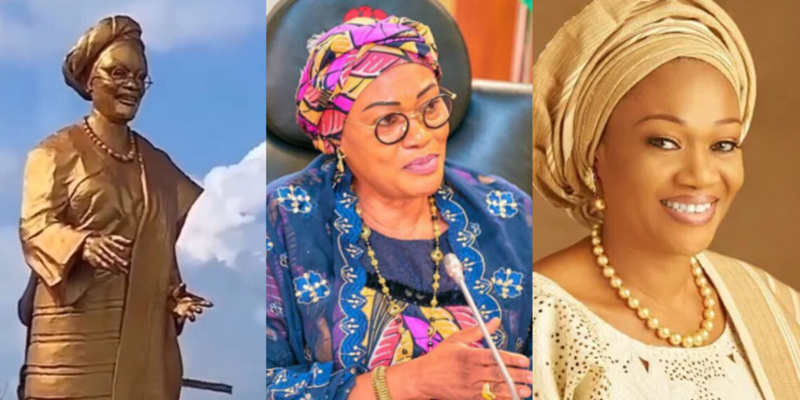 Moment Ooni of Ife, Oba Adeyeye Ogunwusi, unveils golden statue of Nigerian First Lady Oluremi Tinubu