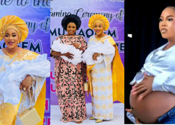 After 7 years of waiting without no child, Nigerian lady celebrate as she welcomes twins. 
