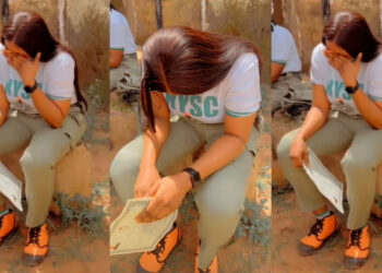 You dont know what God has done to you i f you have friends and families that always turn up for you when you need them – NYSC corps member Perms as she shared tears over nobody, coming to celebrate her on her signout day.