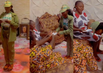 “They Deserve my first Alawee, they tried for me” – Youth corps member Melts heart as she presents first NYSC allowance of ₦33,000 to her parents.