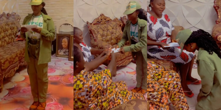 “They Deserve my first Alawee, they tried for me” – Youth corps member Melts heart as she presents first NYSC allowance of ₦33,000 to her parents.