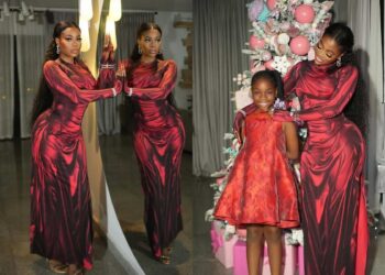 “Why Davido go neglect this girl, she fine”- Sophia Momodu Shares Stunning Photos, Expresses Gratitude for Her Blessings