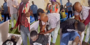 Jubilation all over Nigeria’s as Nigeria Pastor Brings Man Back to Life in Church