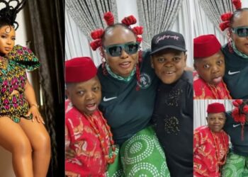 “Why you carry them like a baby”- Yemi Alade Faces Backlash Over Interaction with Aki and Pawpaw