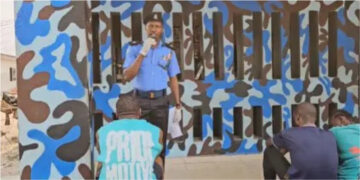 Man apologises to police for accusing officers made his manhood disappear