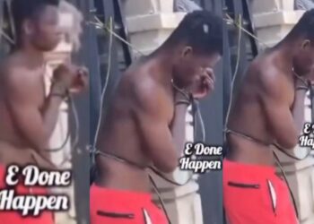 “Omoh, what’s happening?” – Video trends as Success 23yrs old man hack€d his father to de@th with cutlass in Delta State (Watch)