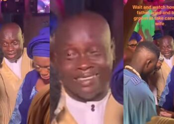 “Please don’t make her suffer, Don’t let me regret it”- Moment father breaks down in tears as he hands over daughter to Groom