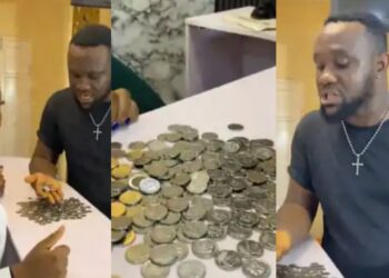 “But If na dollar coins una go collect?”- Drama as man uses NGN coins worth N8,000 to pay for service at Spa, company refuses to accept