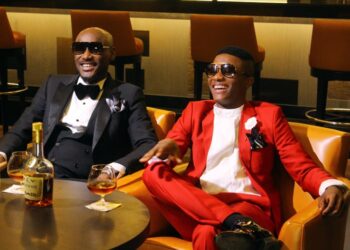 Make Peace With Your Family First – Wizkid Fires Back at 2Baba